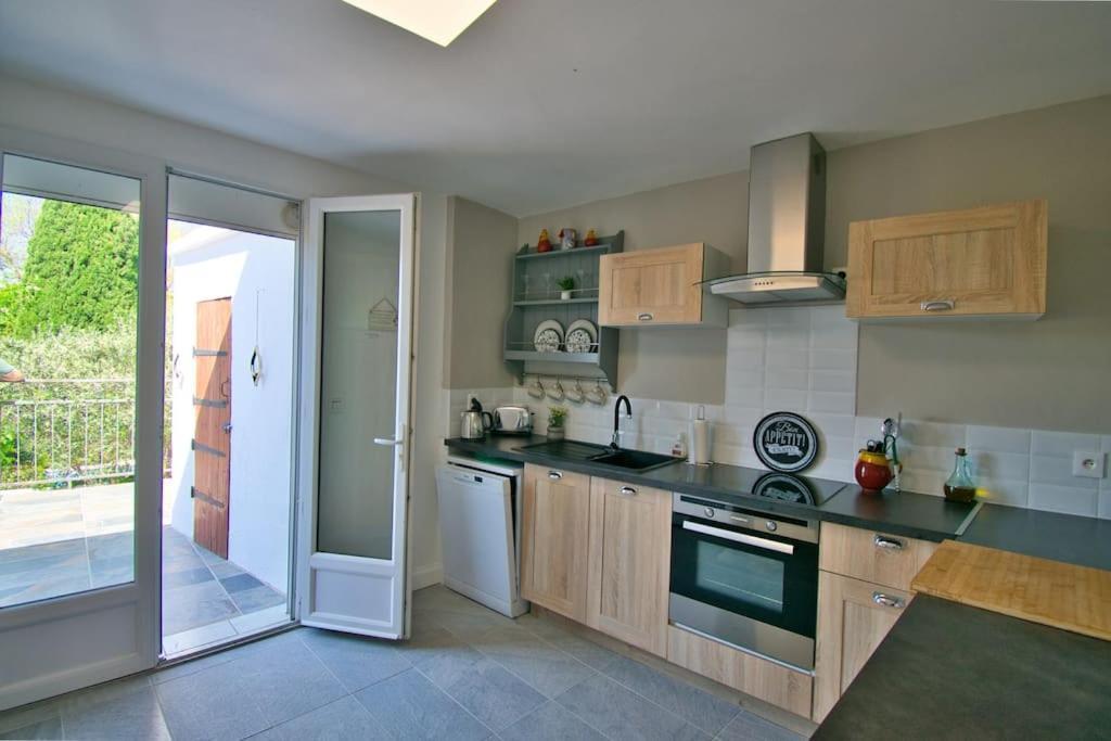 Maison De Charme Centre Lezignan-C. Avec Terrasse Villa Dış mekan fotoğraf